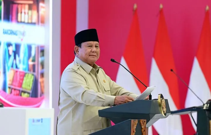 Prabowo Targetkan Kredit Rakyat Rp400 Triliun pada 2027